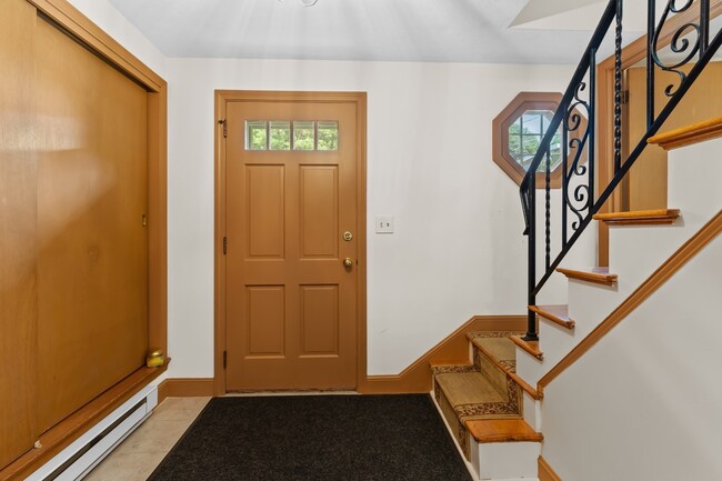Photo - 27 Ridge Hill Ave