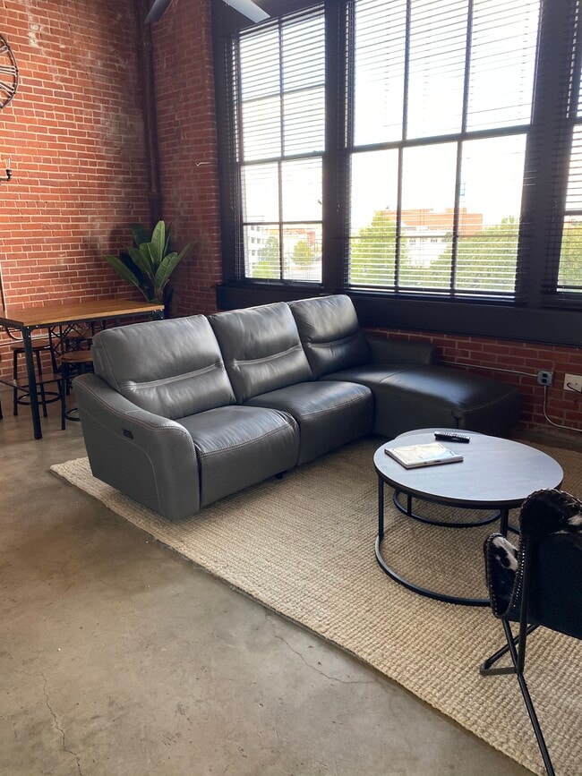 28 Monroe St Unit 301