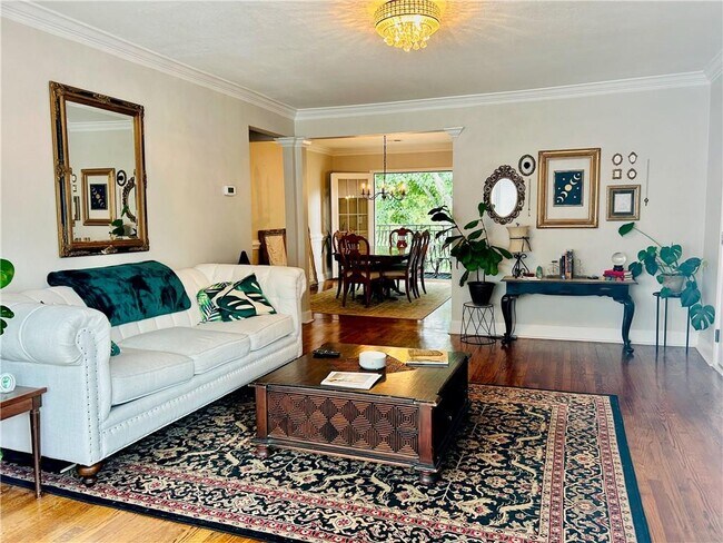 Photo - 115 Peachtree Memorial Dr NW Unit B3