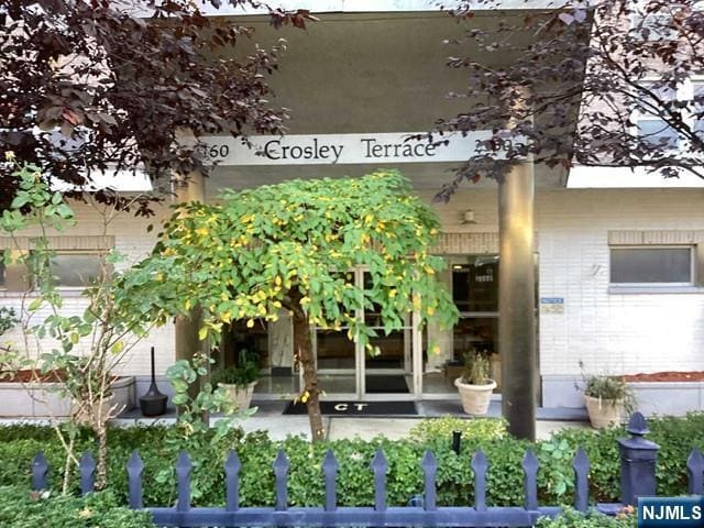 Photo - 2160 Center St Unidad 2U