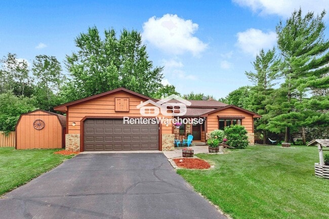 Building Photo - 2539 83rd Ct N Rental