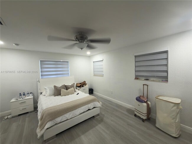 Building Photo - 17100 NW 77th Ct Unit 1