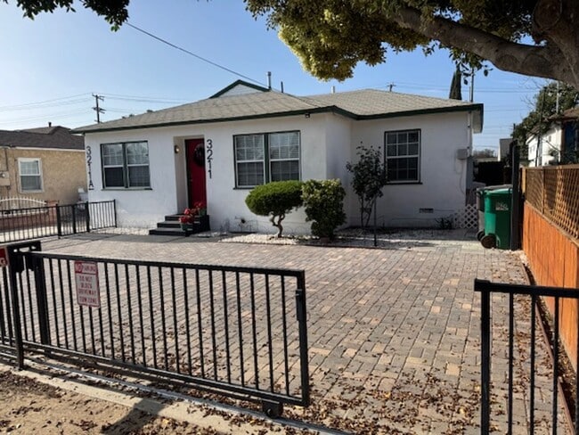 Photo - 3211 Park Ln Unit 3211