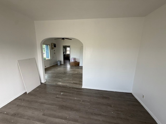 Photo - 1821 W Sample St