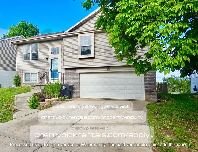 Photo - 6710 N 78th Ter House