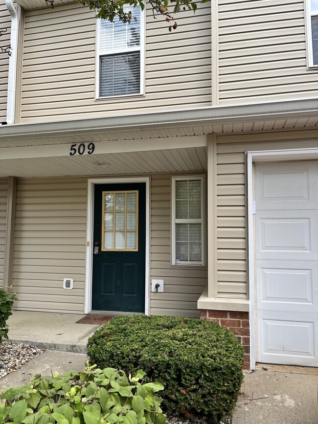 Building Photo - 509 Elkhart Dr Rental