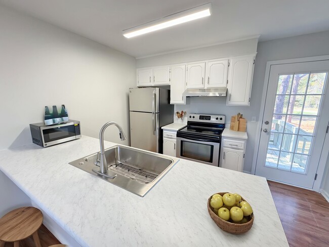 Photo - 249 Highpoint Rd