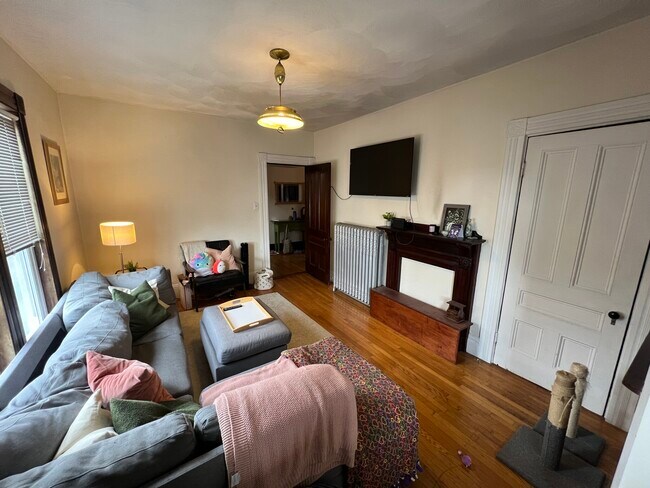 Photo - 211 Holland St Unidad 2