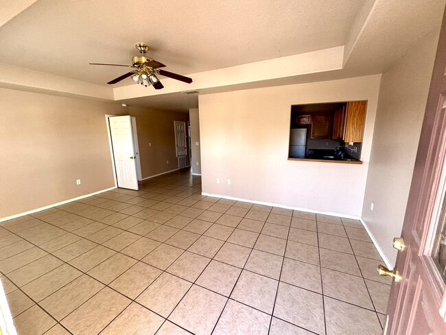 Photo - 116 Ramon Cardenas Dr