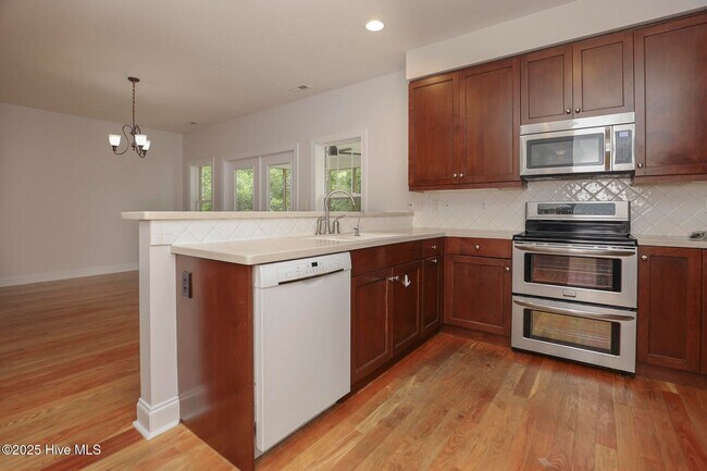 Photo - Rental Avail in Olde Point!