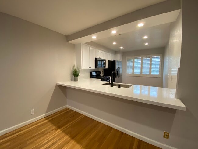 Nuevas encimeras Ceasarstone - 2022 Delaware Ave