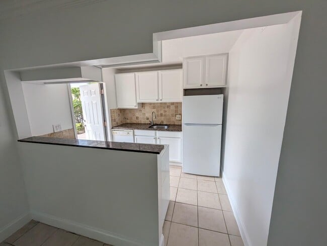 Photo - 817 Lighthouse Dr Unit Apt B
