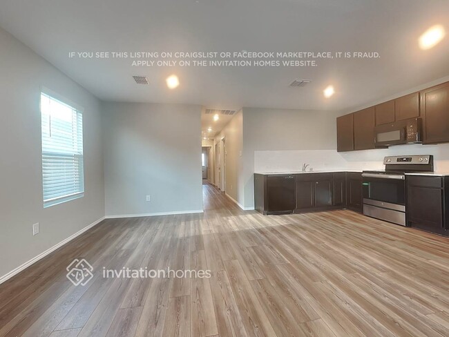 Photo - 122 Br Vlg Wy