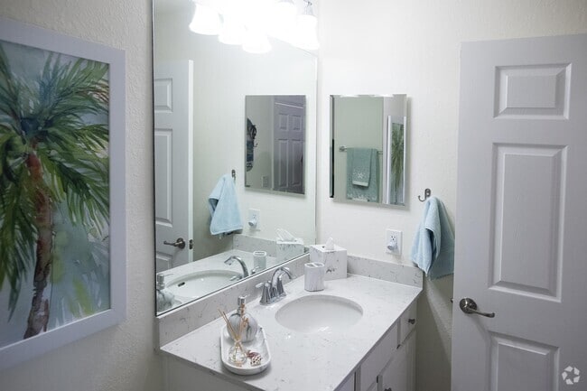 Building Photo - 17626 Gawthrop Dr Unit Paradise Found Rental