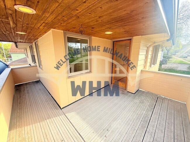 Photo - 7315 Harwood Ave