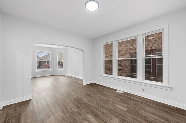 Photo - 7912 S Ada St