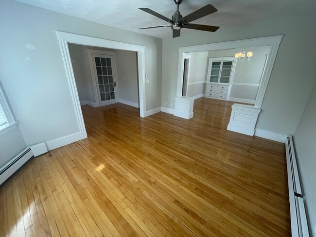 Photo - 252 Brown St