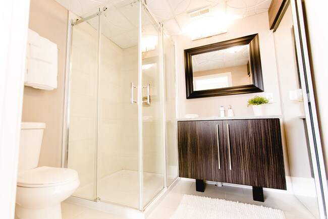 2BR, 2BA - Bathroom