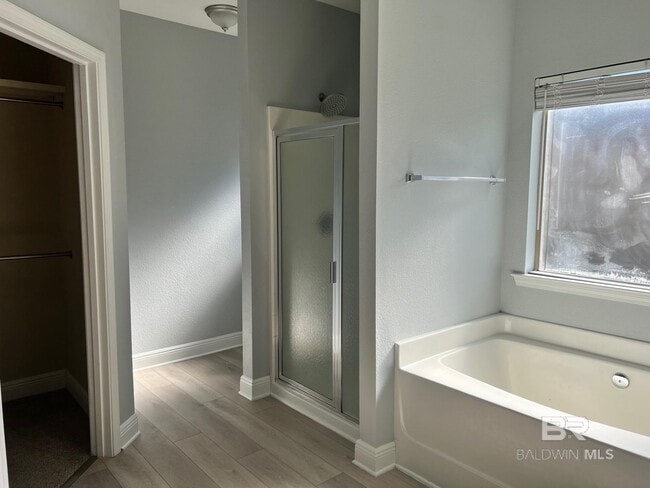 Photo - 31215 Buckingham Blvd