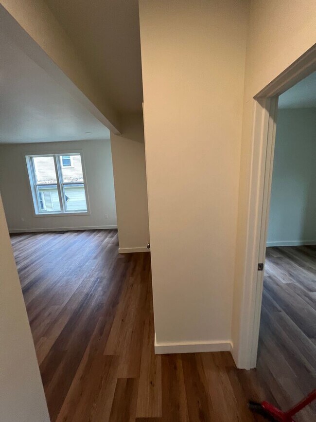 73 Buell St Unit 73 Buell #1