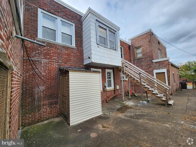 Building Photo - 2600 Tatnall St Unit 1C Rental