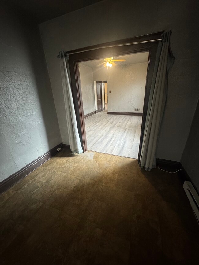 Photo - 4202 College Ave Unidad Beautiful downstairs apt
