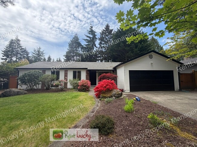 Building Photo - GORGEOUS 4 Bedroom Home in Federal Way! Stunning Backyard, Spacious Family Room, and EV Charger I...