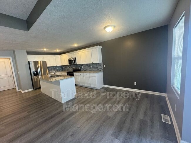 Photo - 603 Hillcrest St