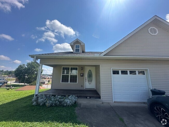Building Photo - Marion Duplex Rental!