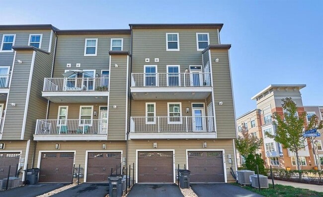 Building Photo - 45116 Kincora Dr Unit 502