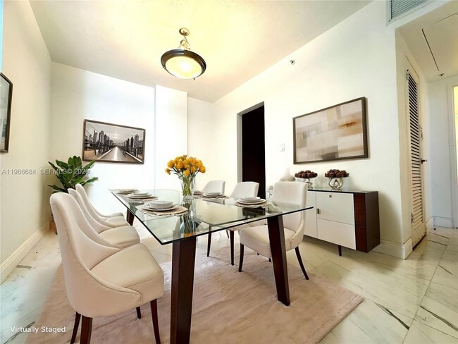 Photo - 3001 S Ocean Dr Unidad 445