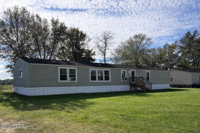 Photo - 8333 Hudson Rd