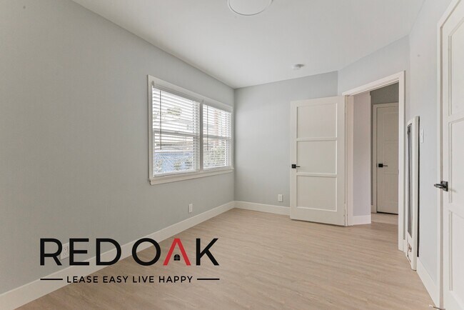 Photo - 1847 21st St Unit 4