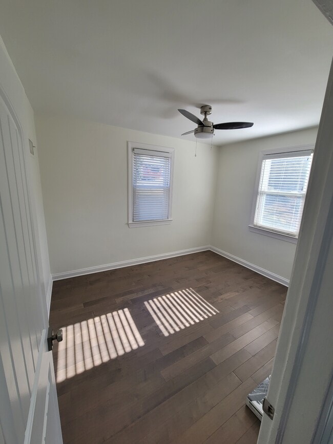 Photo - 2903 R St SE