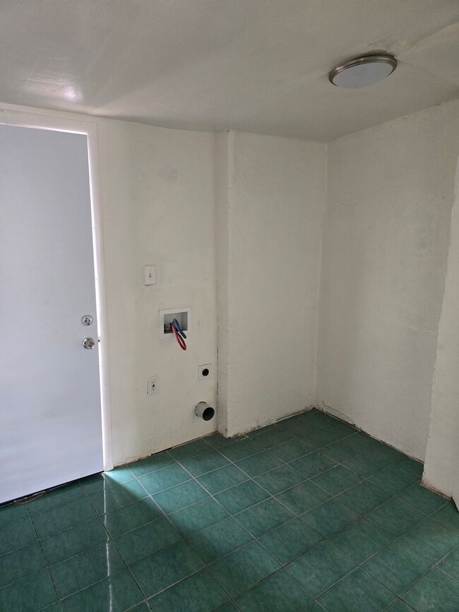 Photo - pm0501 Unit 3543