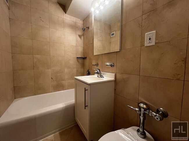 Photo - East 79th Street Unit 11U