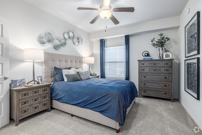2BR, 2BA - 1,108SF - Primary Bedroom