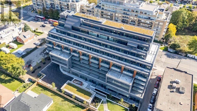 Photo - 700 Sheppard Ave W Unité 202