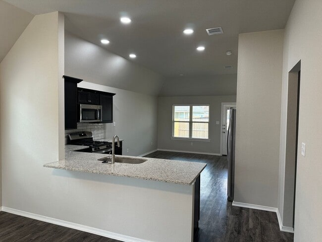 Photo - Navasota - NEW BUILD -3 bedrooms / 2 bath / 2 car garage with fenced in yard.