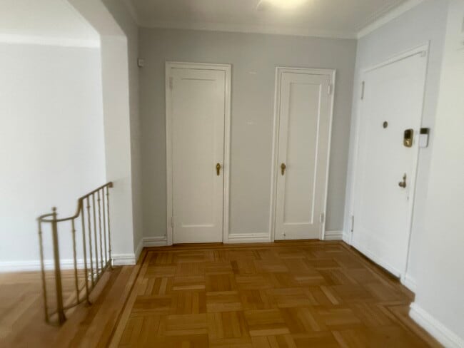 Photo - 210 Martine Ave Unit 1H