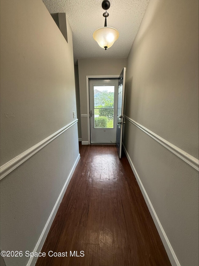 Photo - 1812 Glenridge St NW