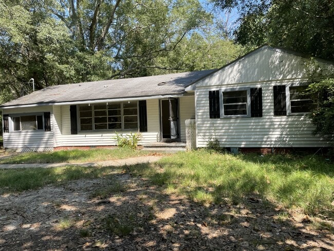 Building Photo - 210 Wildwood Terrace Rental