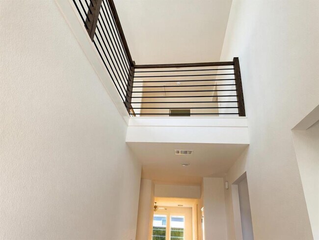 Photo - 4002 Wynn Rd