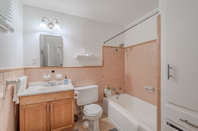 Photo - Cozy Forest Hills Retreat in East Dallas