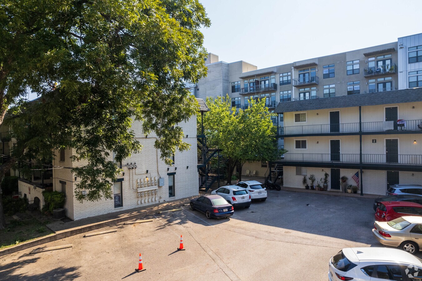 Barton Springs Apartments Austin, TX