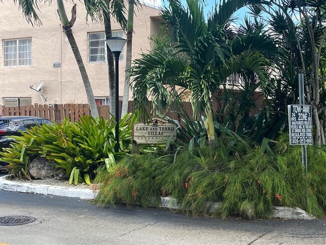 Building Photo - 8420 SW 154th Cir Ct Unit 523 Rental