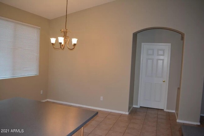 Photo - 16950 W Nottingham Way