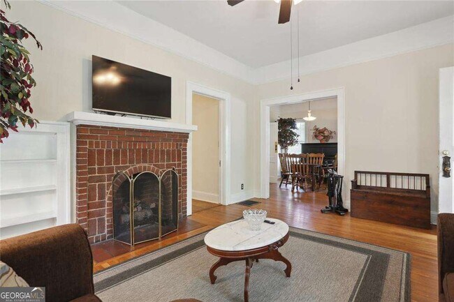 Photo - 203 Winter Ave