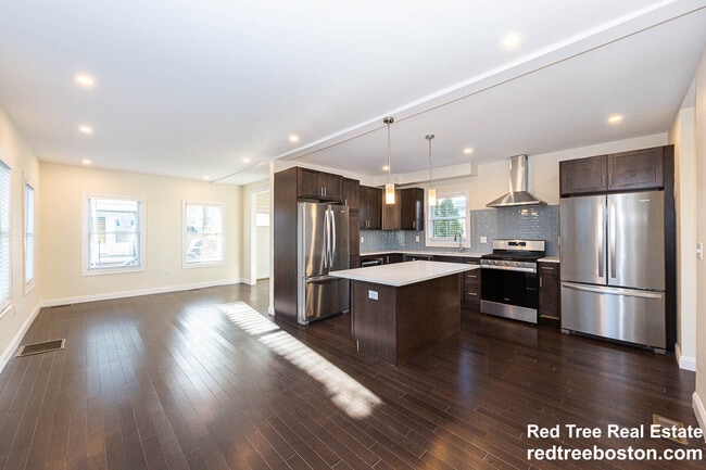 Photo - 5 Malvern Ter