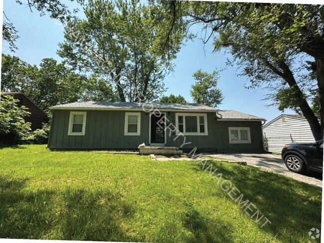 Building Photo - Home in Ruskin Heights